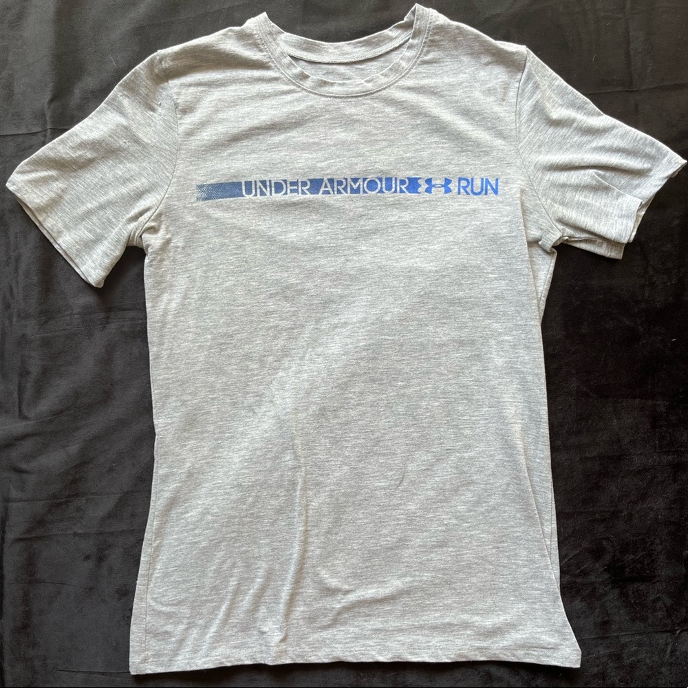 Under Armour Brave the Run Gray T-shirt